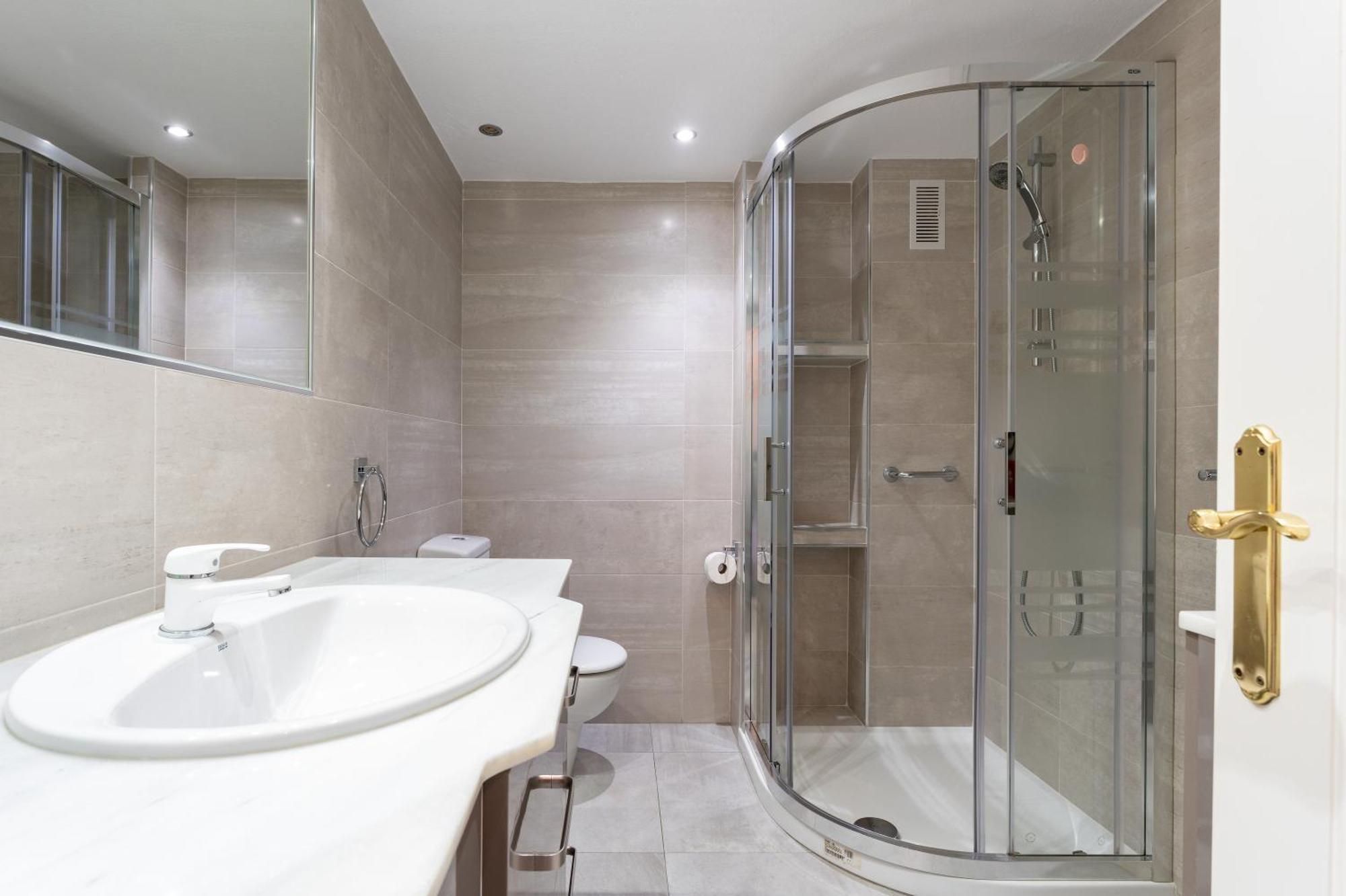 Pyr Studio Apt Partial Seaview Fuengirola Luaran gambar